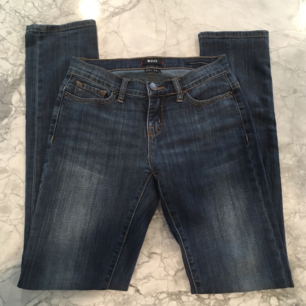 BDG jeans mid rise slim straight Urban Outfitters